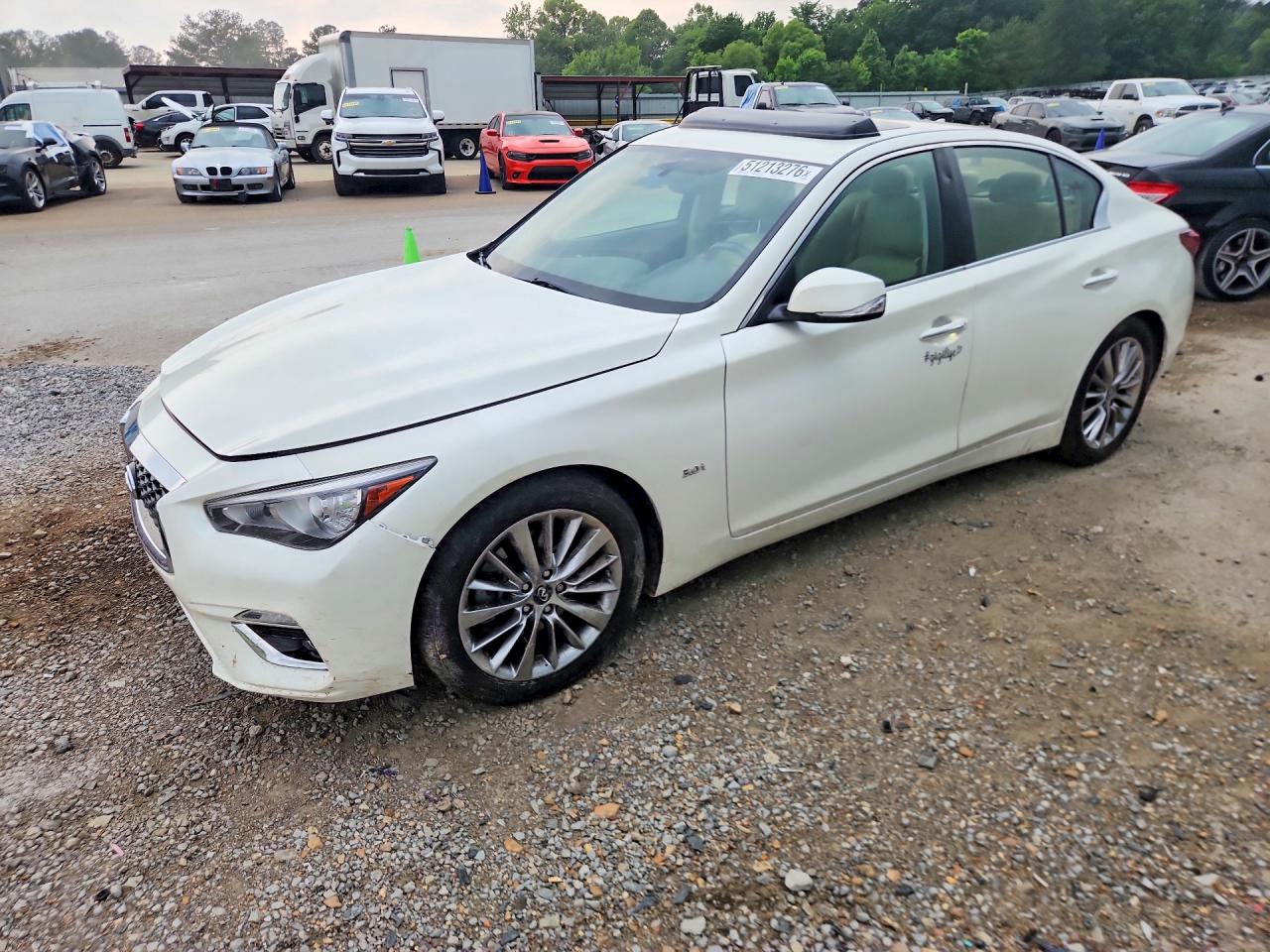 Salvage INFINITI Q50 Image