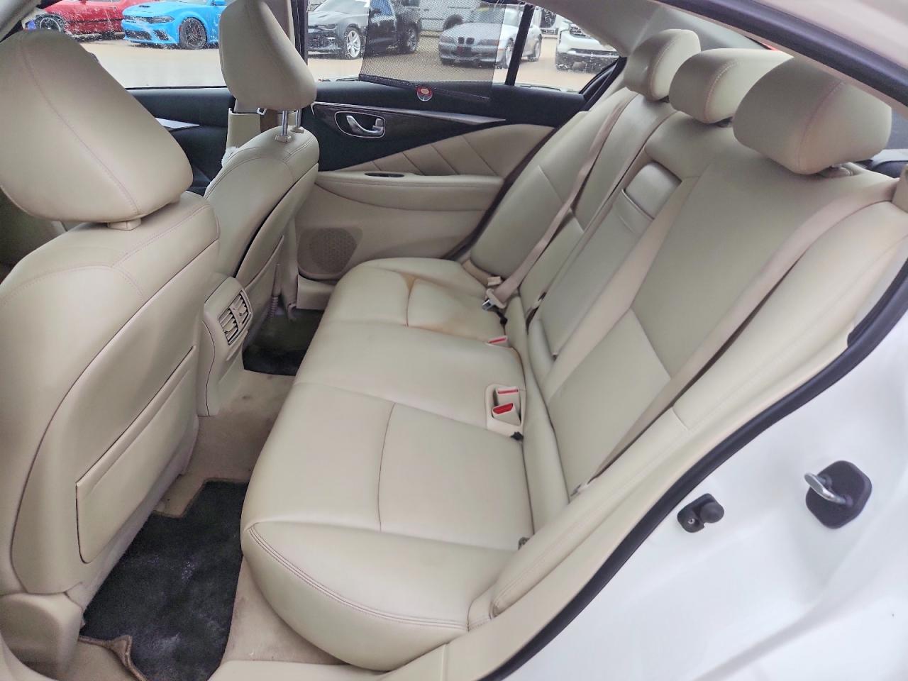 INFINITI Q50 3.0t L 3.0t Luxe