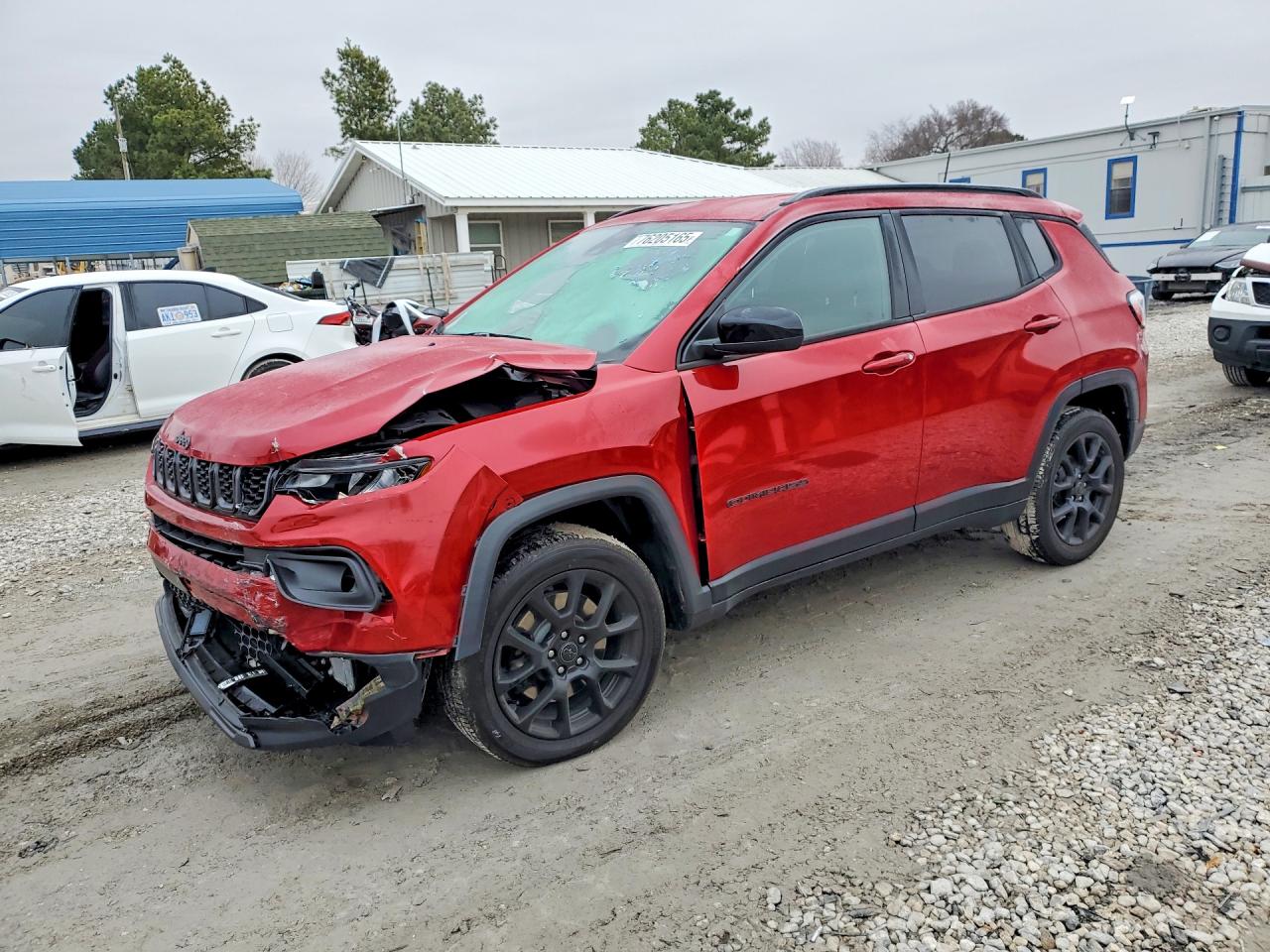 Salvage Jeep Compass Image
