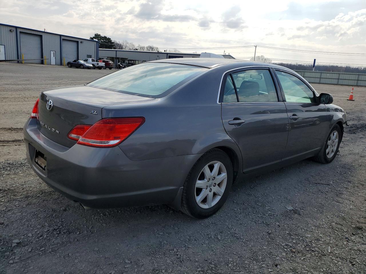 Toyota Avalon