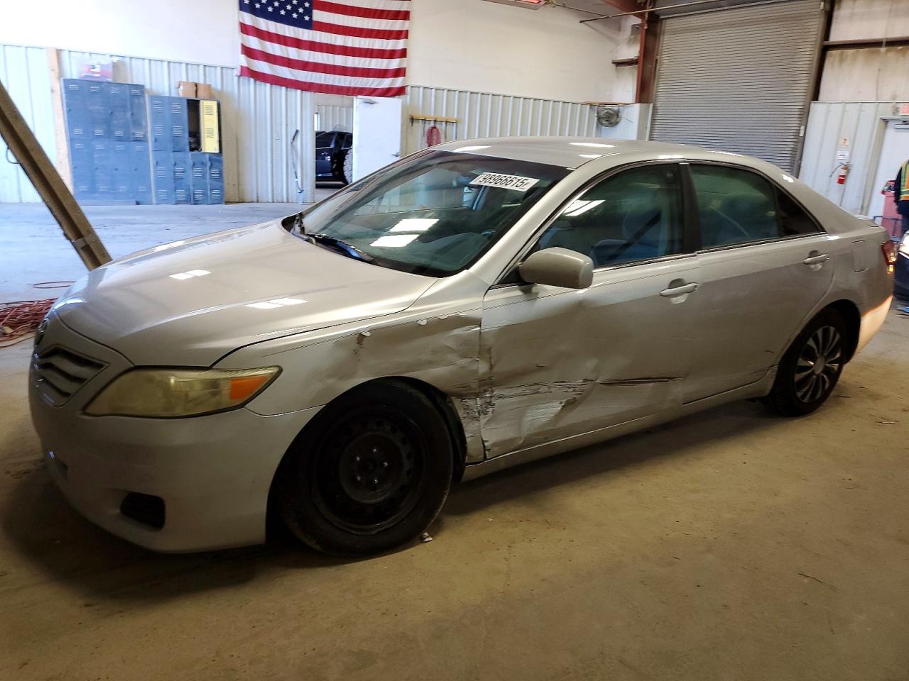 Salvage Toyota Camry Image