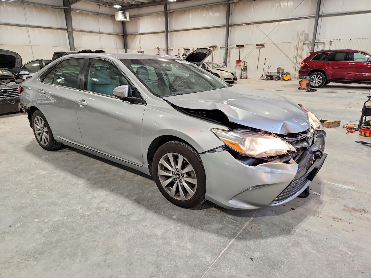 Toyota Camry Xle