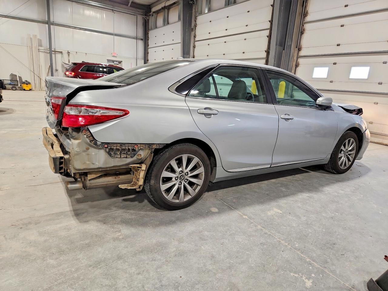 Toyota Camry Xle