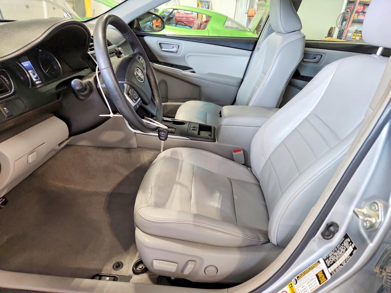 Toyota Camry Xle