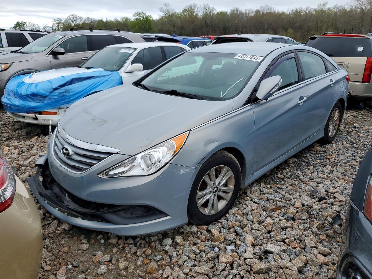 Salvage Hyundai SONATA Image