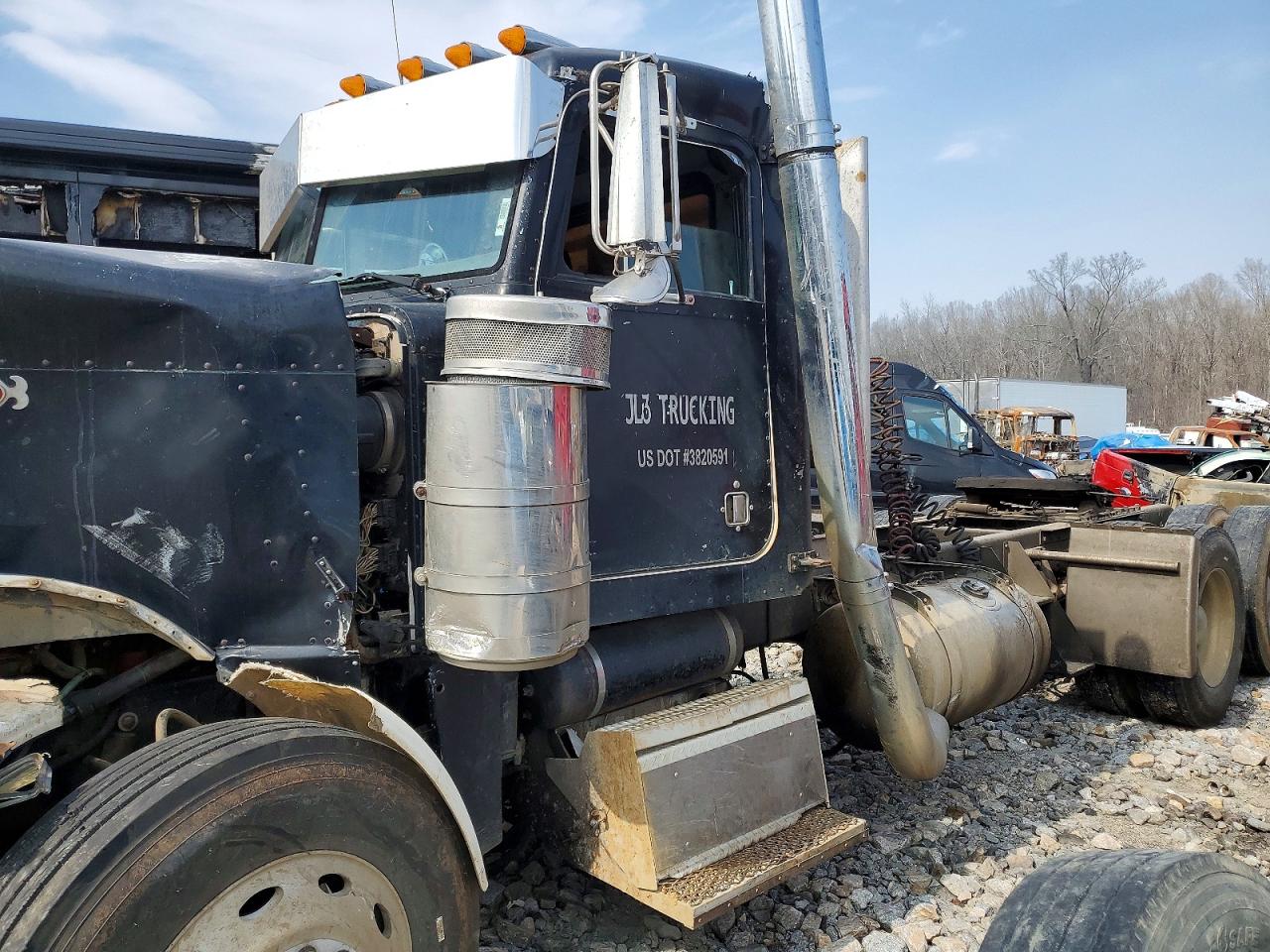 Peterbilt 379