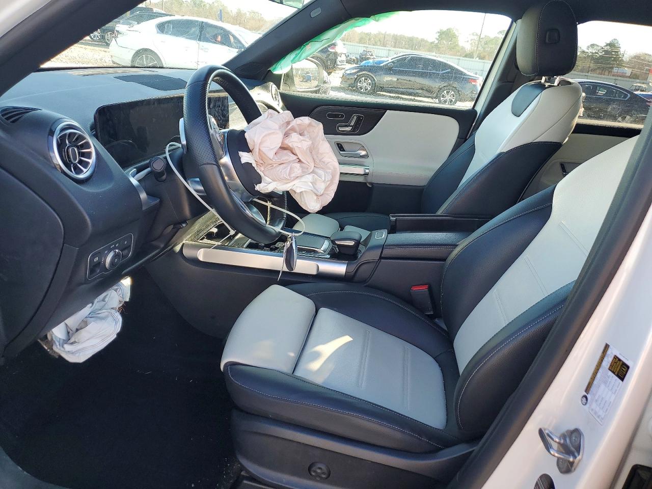 Mercedes-Benz GLB 250 4matic