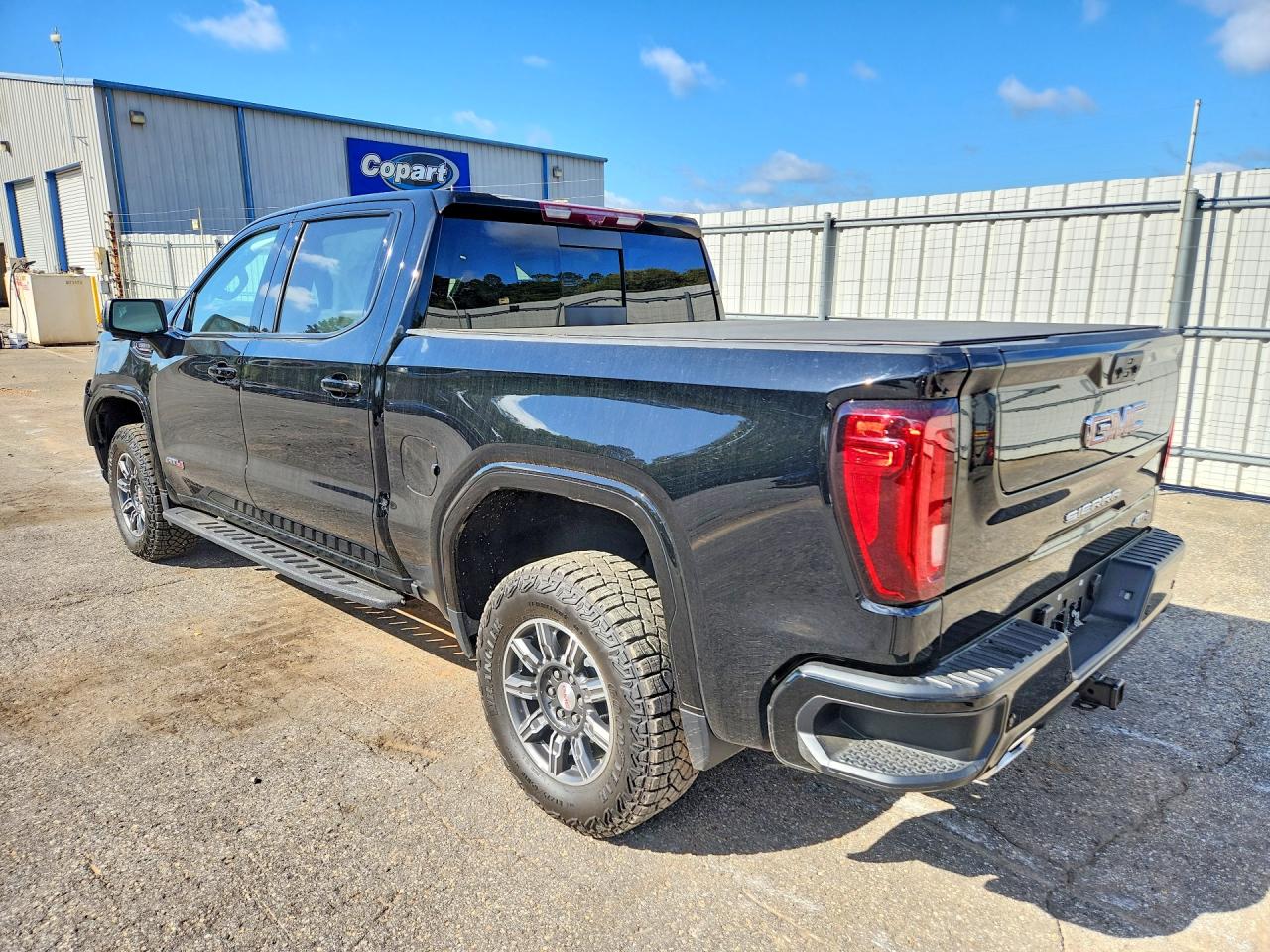 GMC Sierra K1500 At4