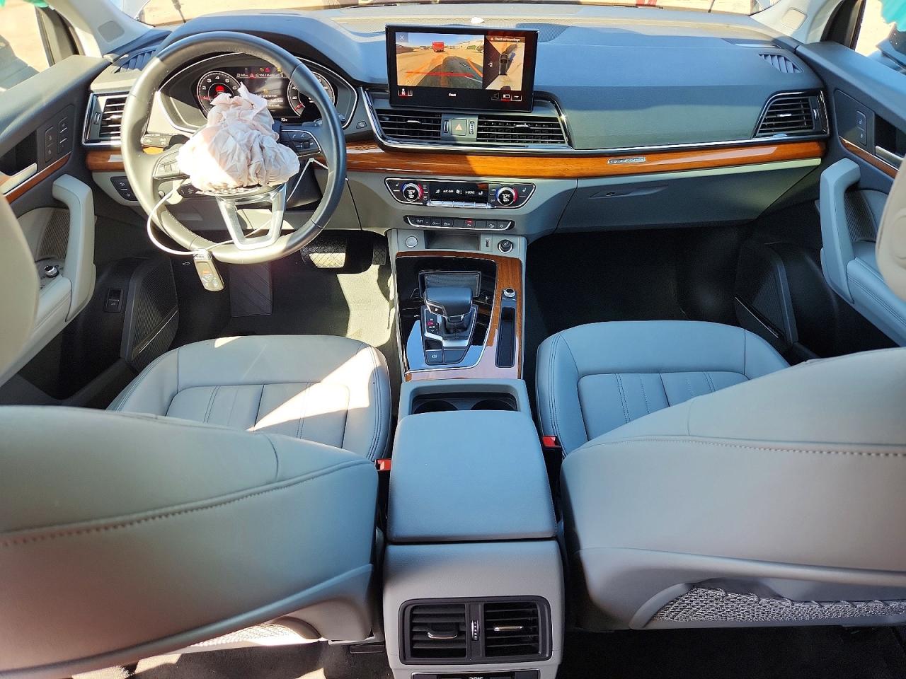 Audi Q5 Premium Plus 45