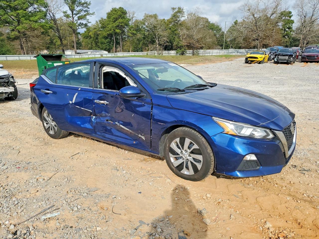Nissan Altima S