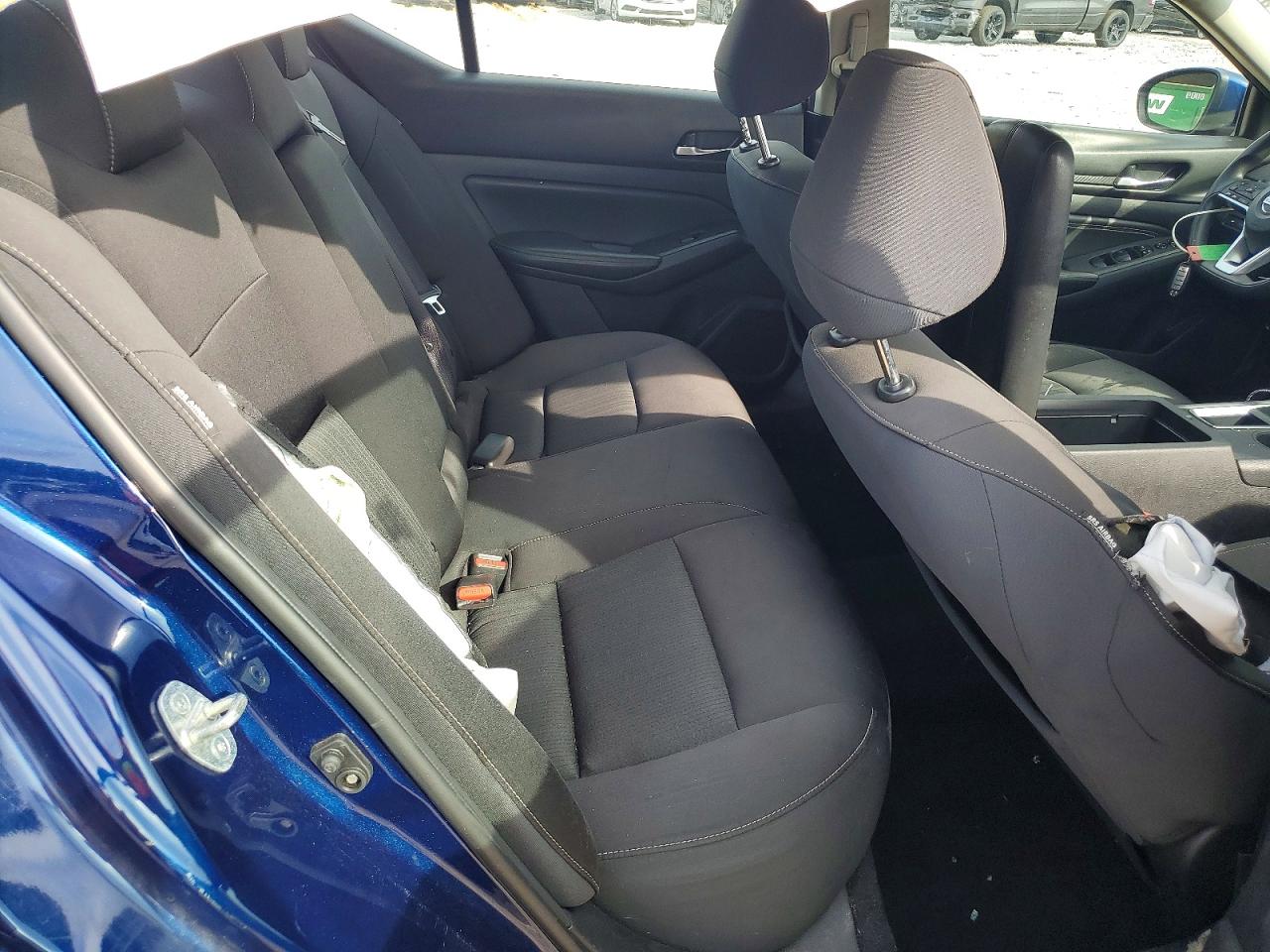 Nissan Altima S