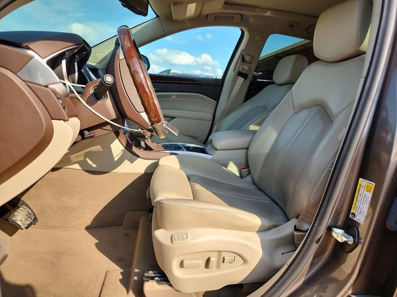 Cadillac SRX Luxury Collection