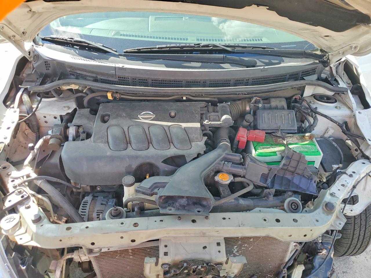 Nissan Versa 1.8 S