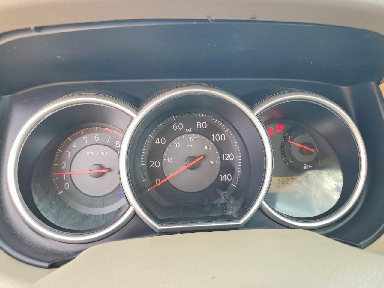Nissan Versa 1.8 S