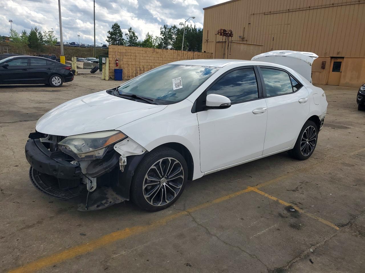 Salvage Toyota Corolla Image