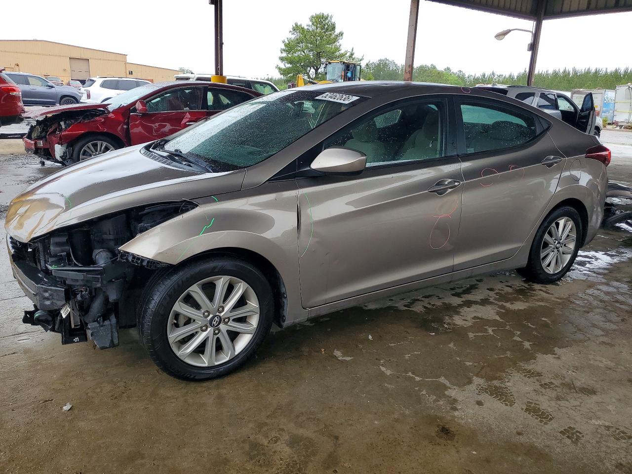 Salvage Hyundai ELANTRA Image