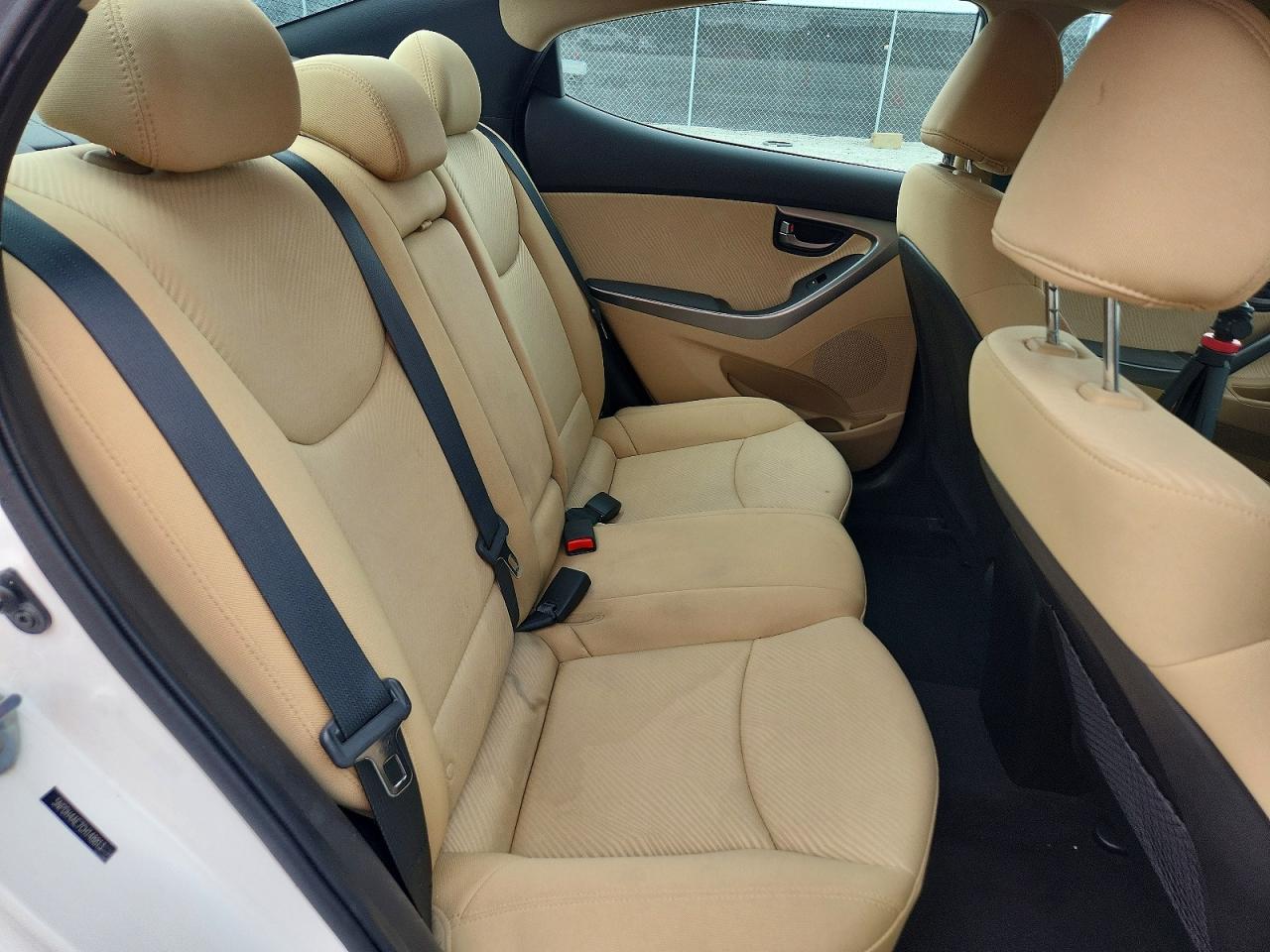 Hyundai ELANTRA Gls