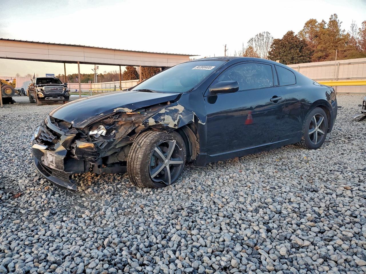 Salvage Nissan Altima Image