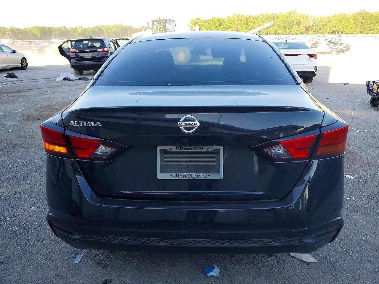 Nissan Altima S