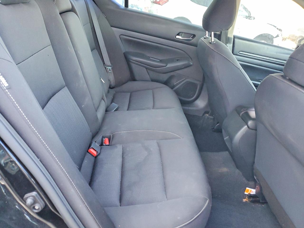 Nissan Altima S