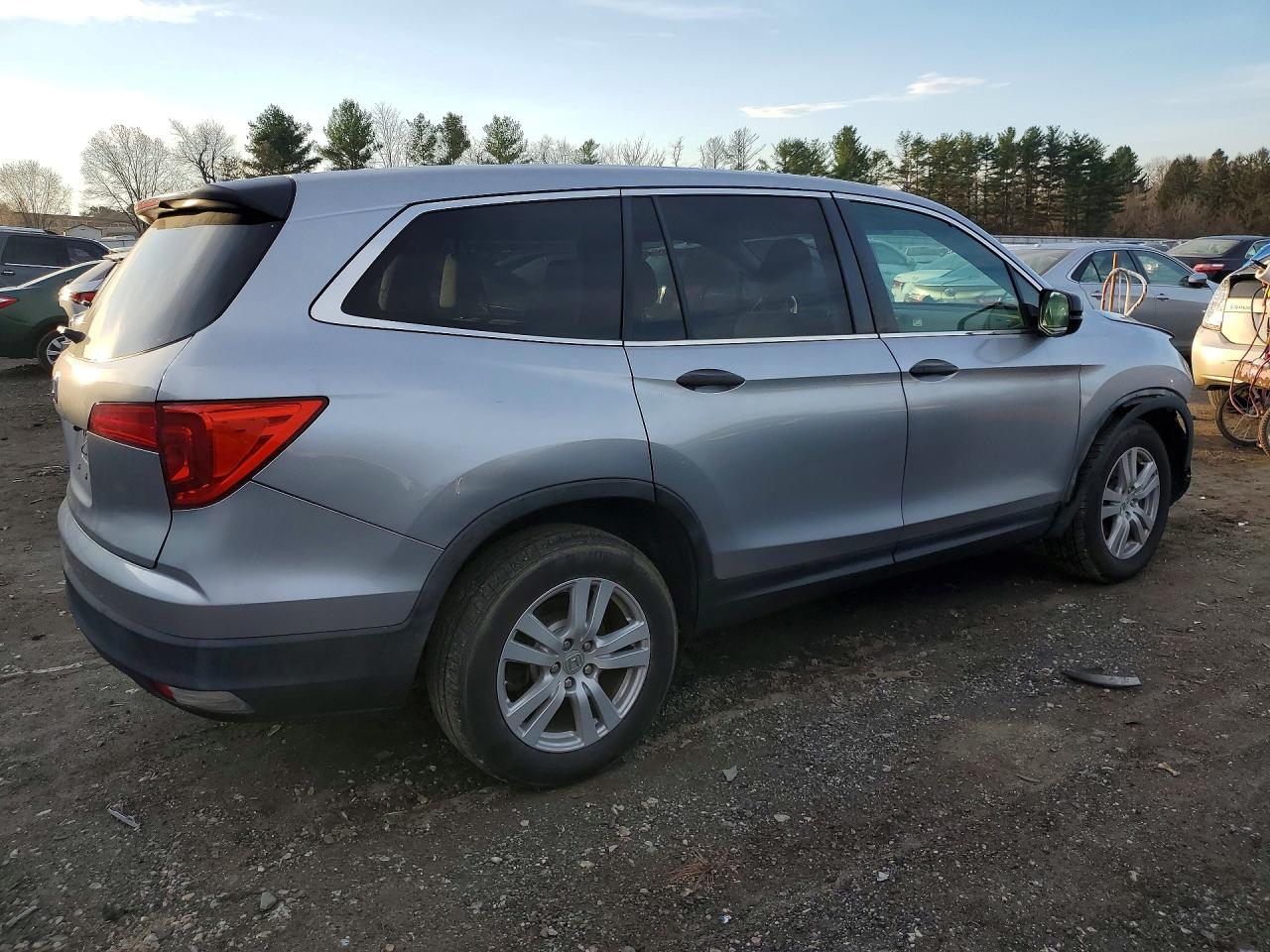 Honda Pilot Lx