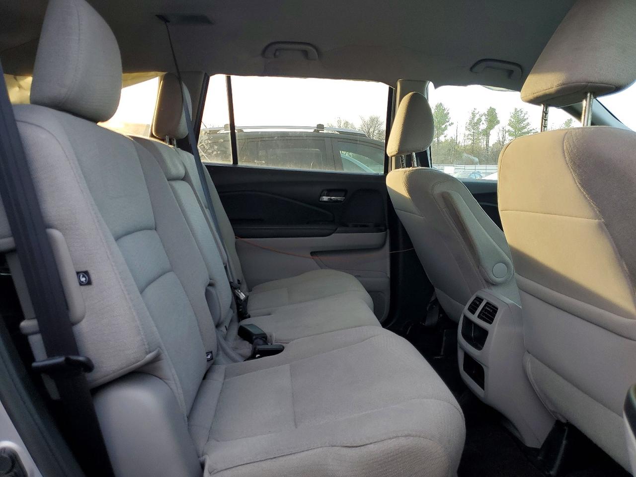 Honda Pilot Lx
