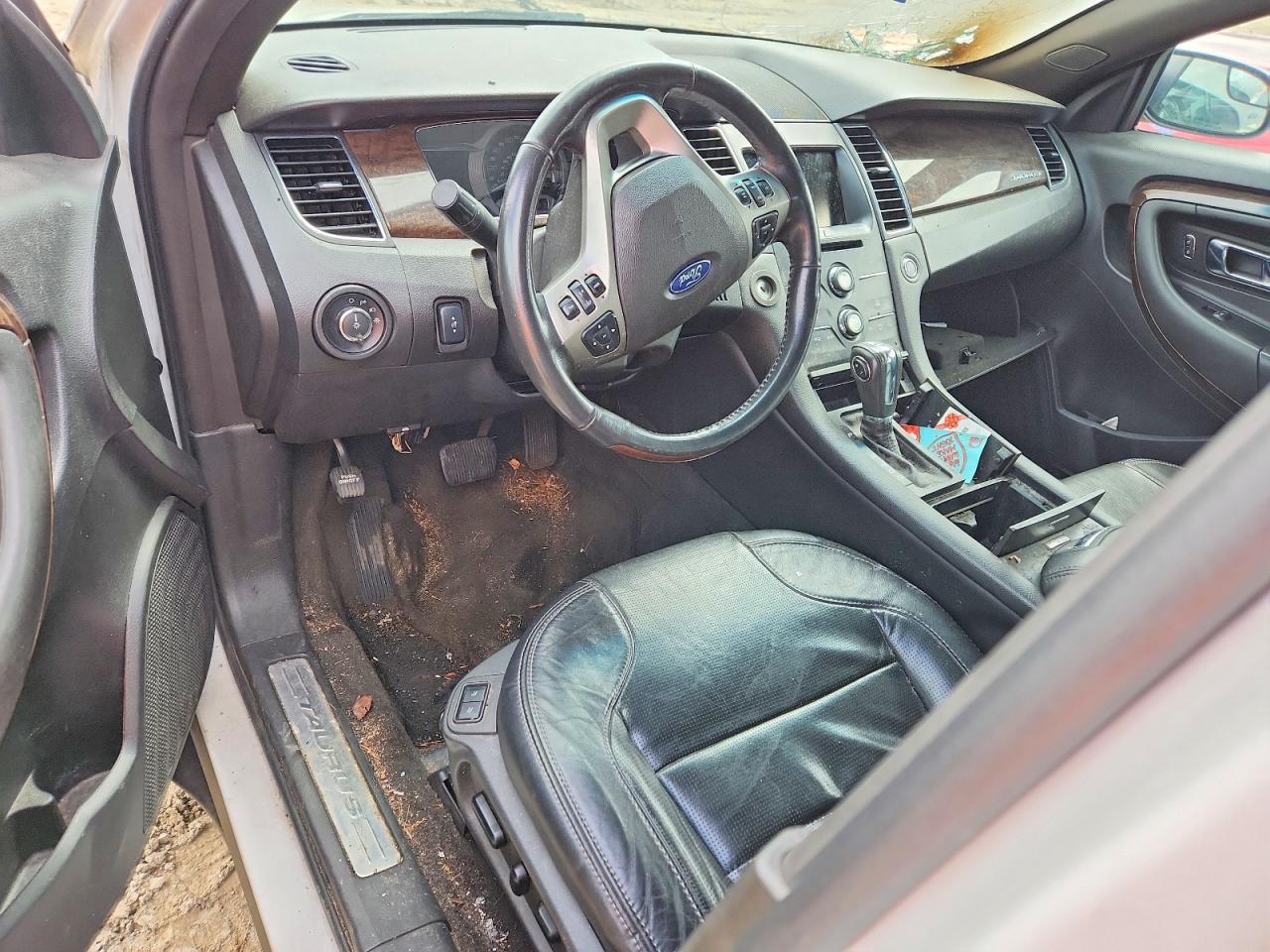 Ford Taurus Limited