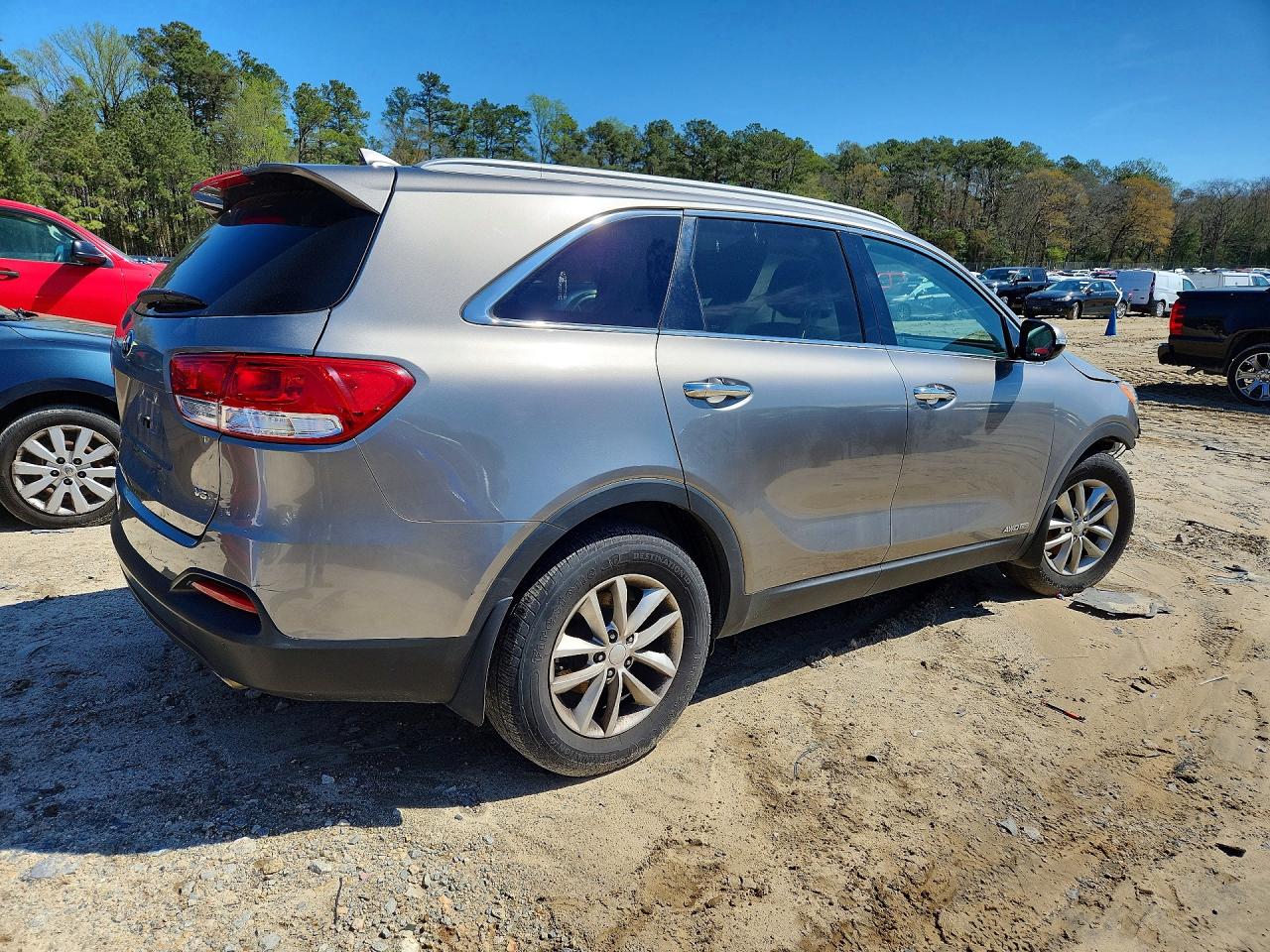 Kia Sorento Lx V6