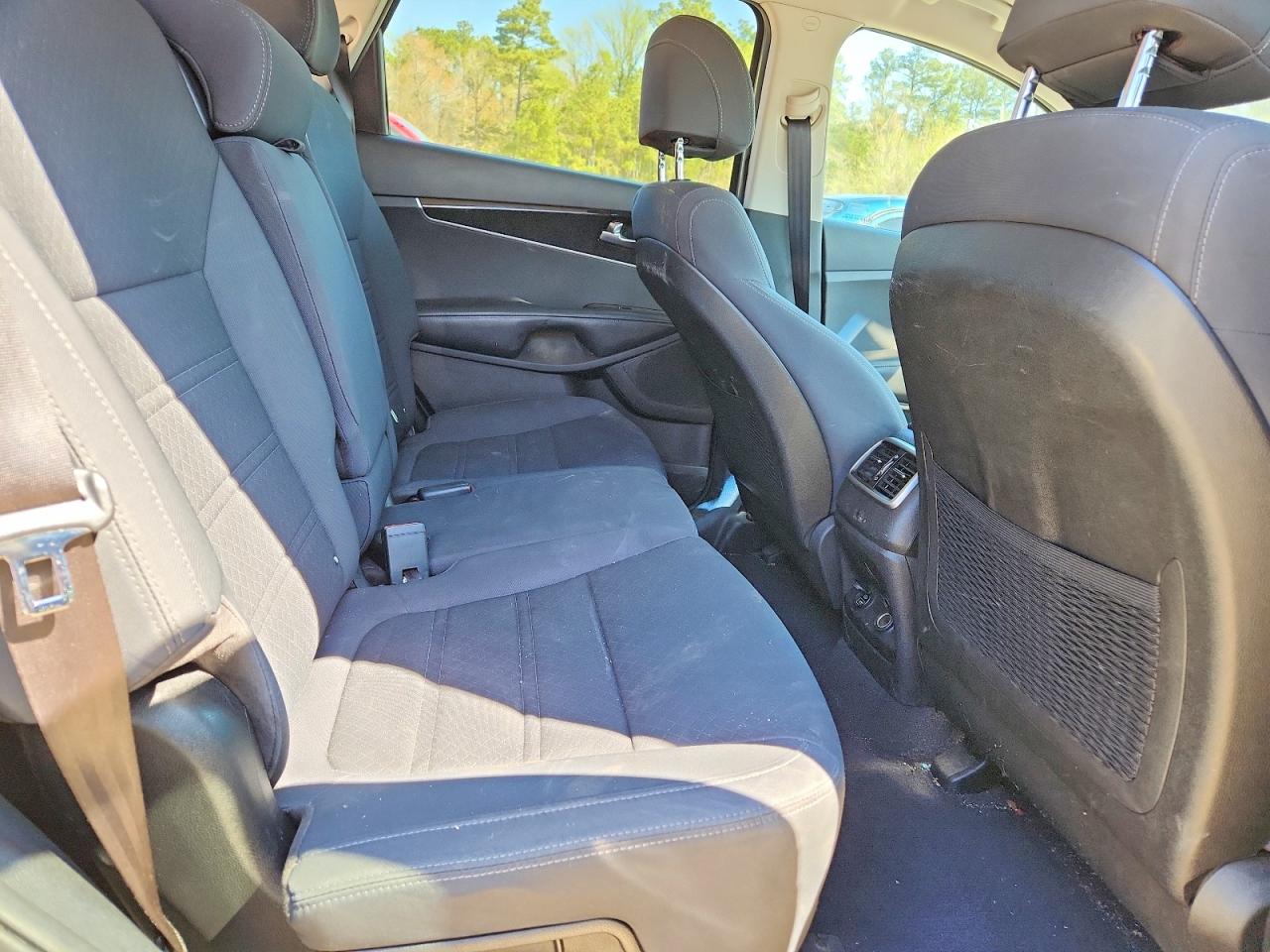 Kia Sorento Lx V6