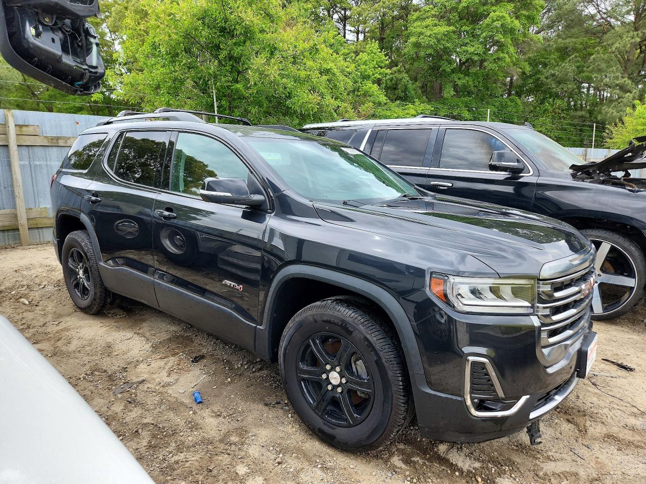 GMC Acadia At4