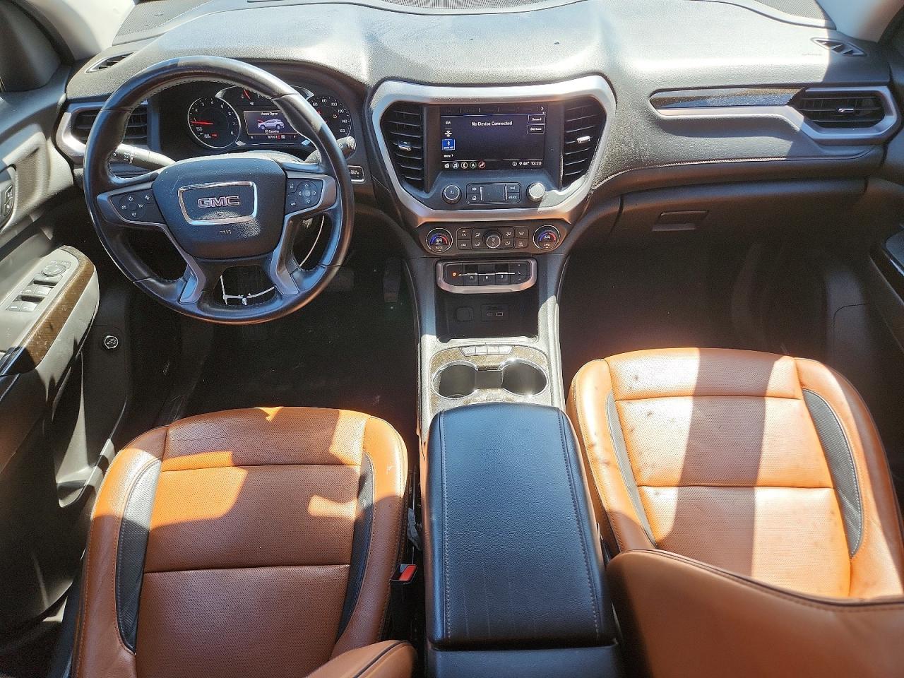 GMC Acadia At4