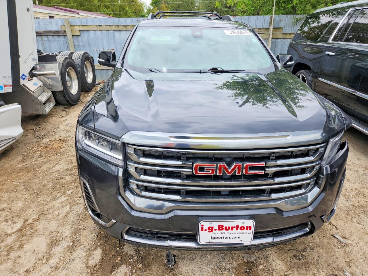 GMC Acadia At4