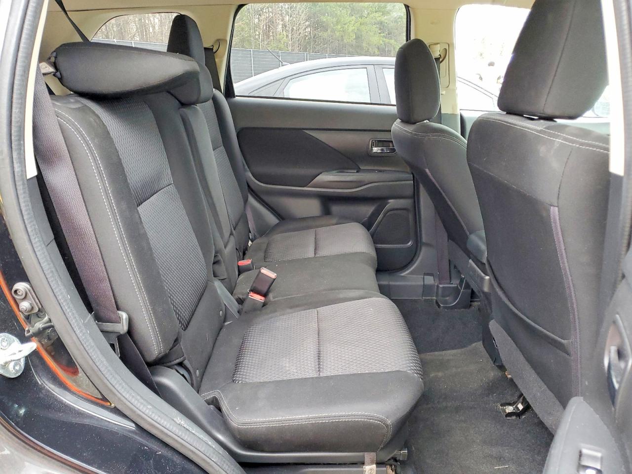 Mitsubishi Outlander Es