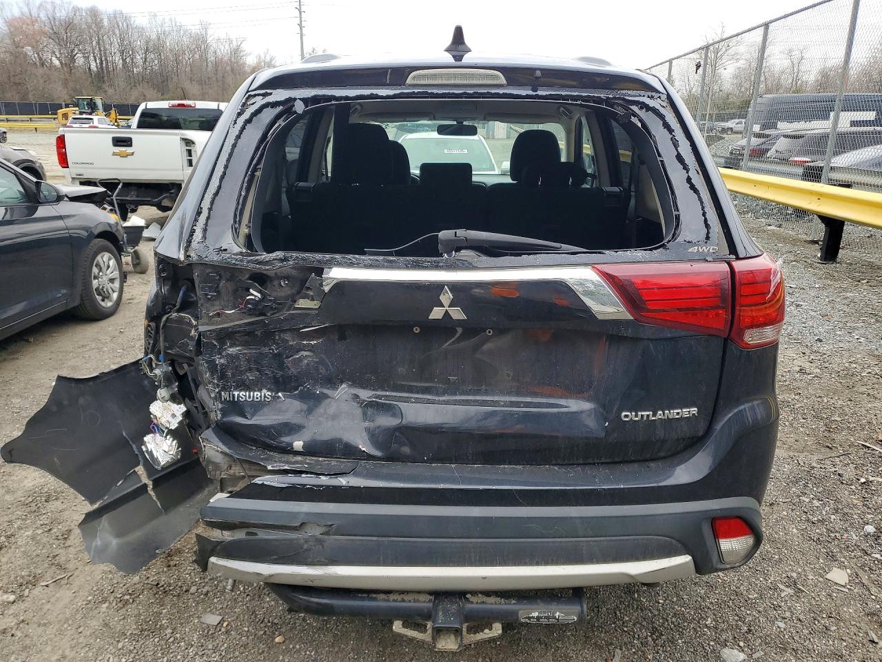 Mitsubishi Outlander Es