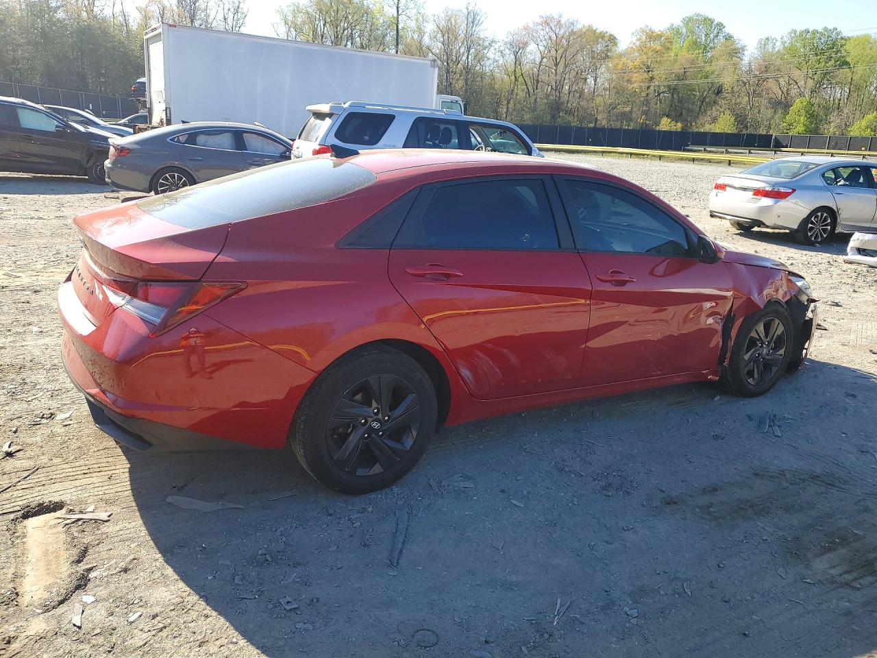 Hyundai ELANTRA Sel