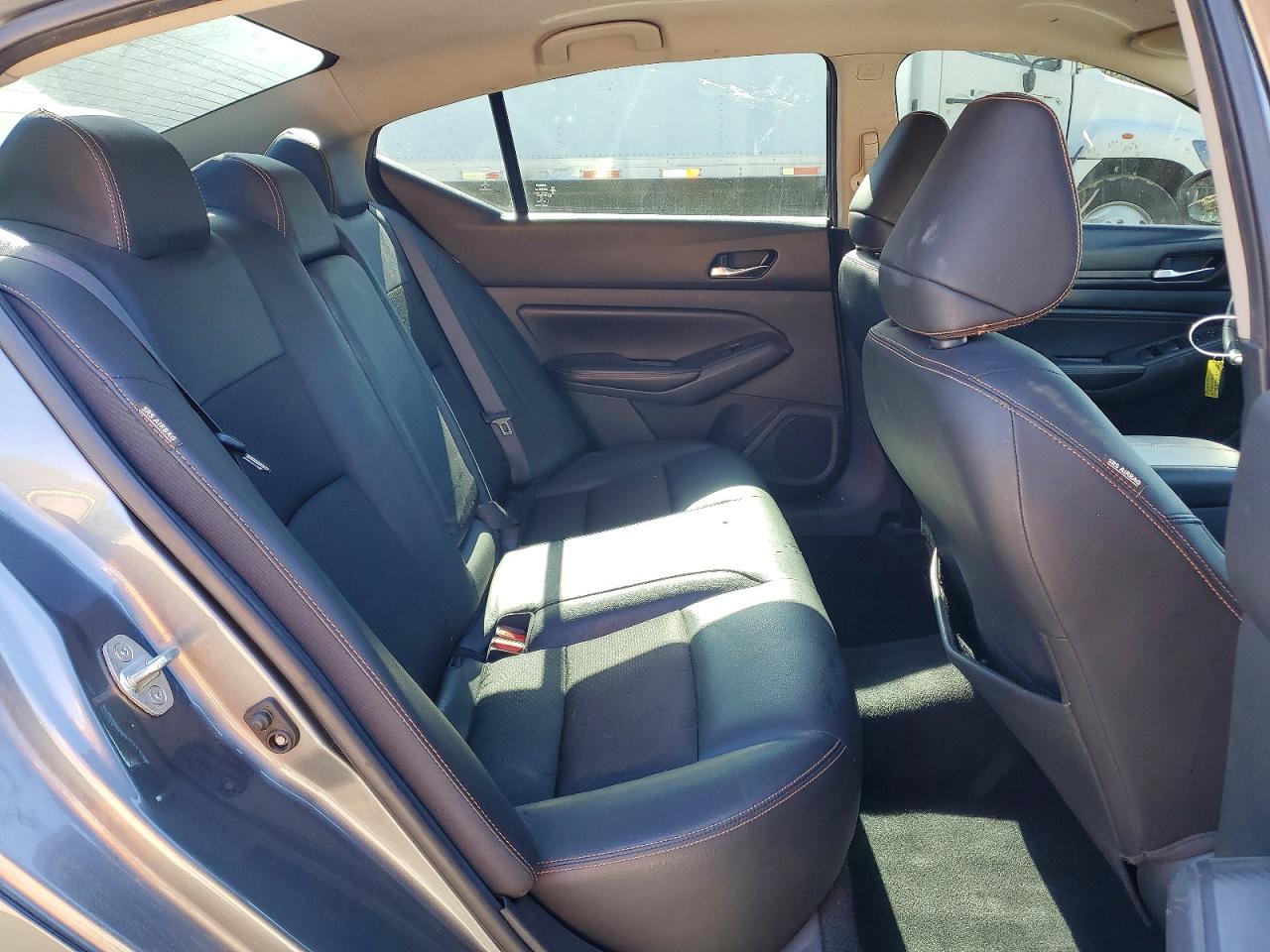 Nissan Altima Sr