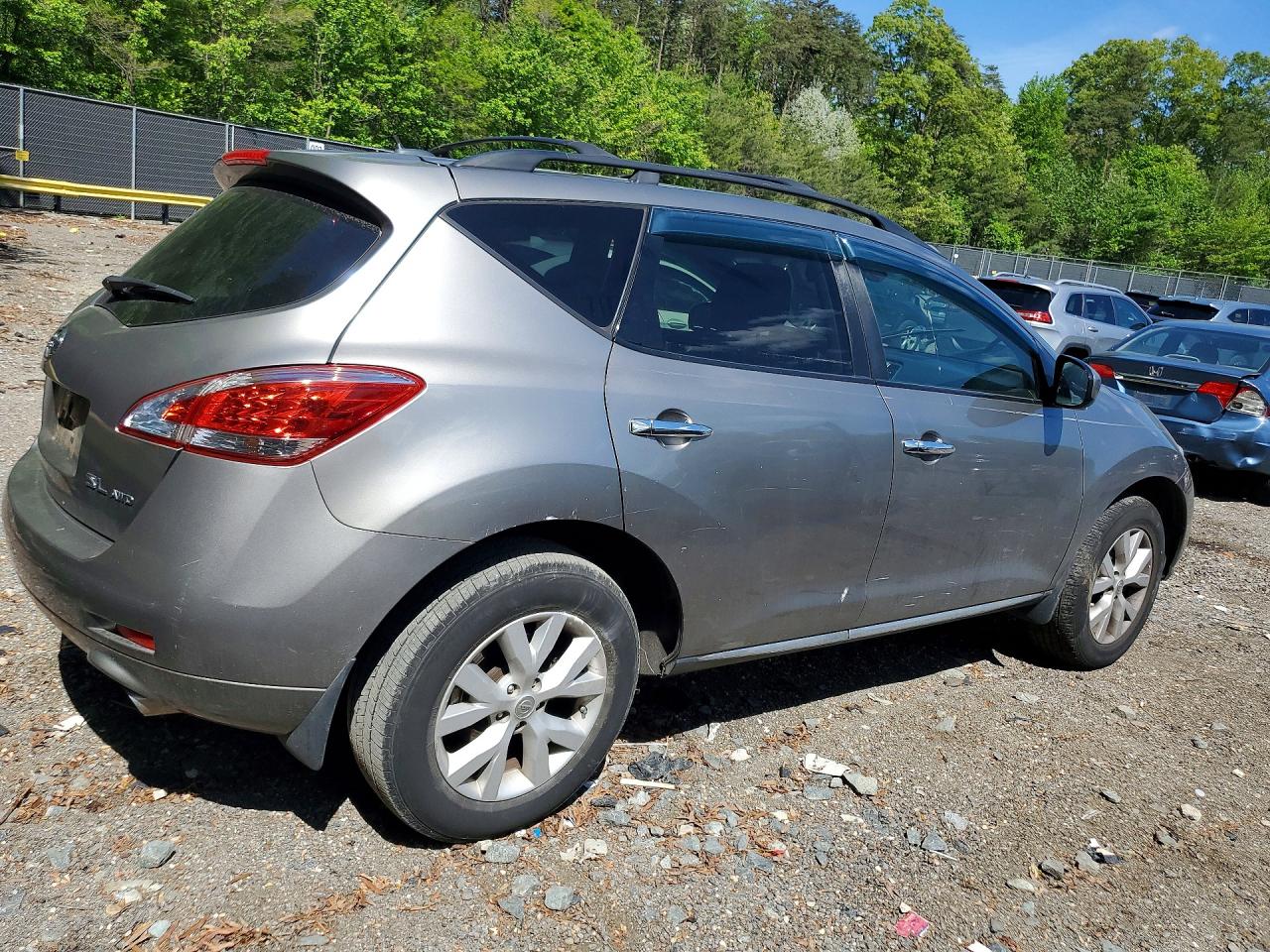 Nissan Murano S