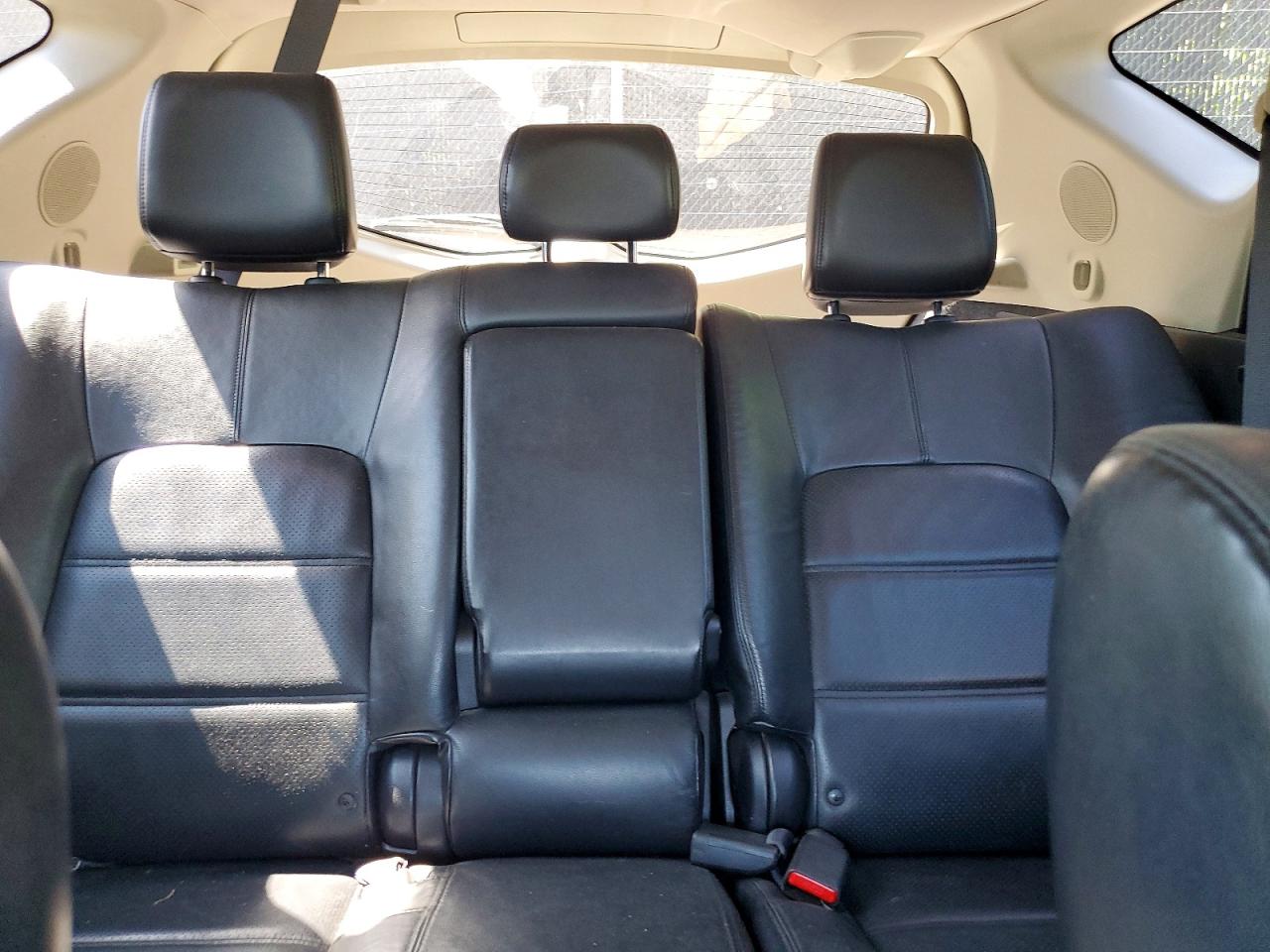 Nissan Murano S