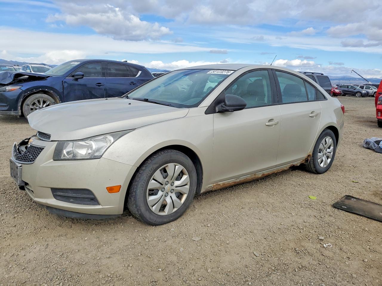 Salvage Chevrolet Cruze Image