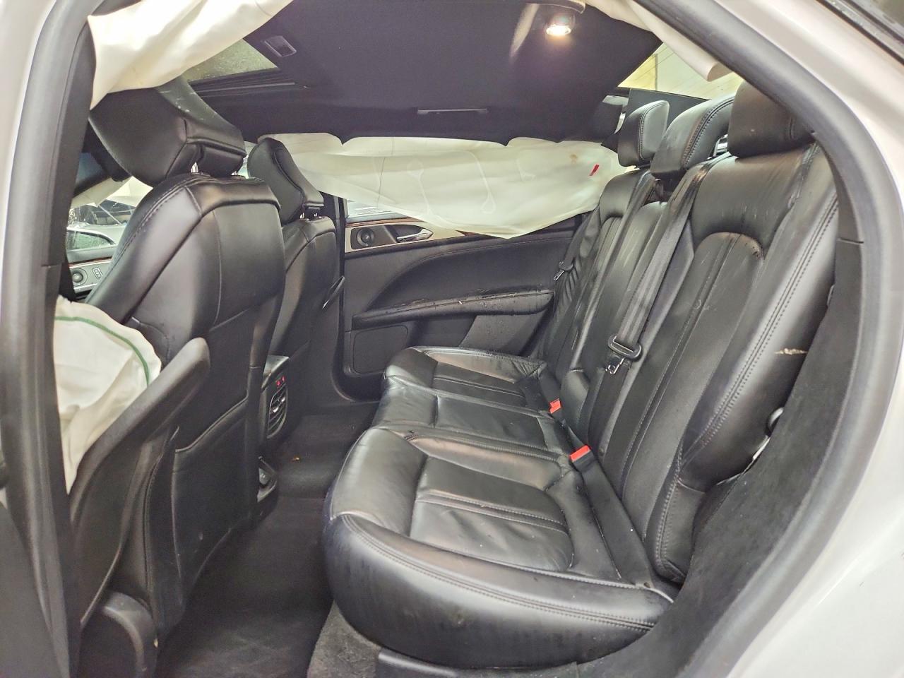 Lincoln MKZ Reserve