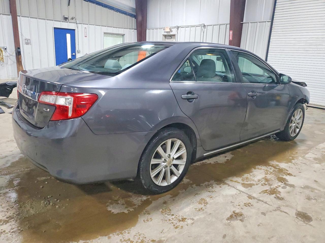 Toyota Camry Xle