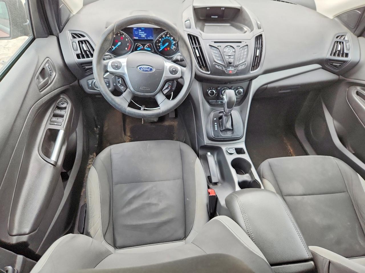 Ford Escape S