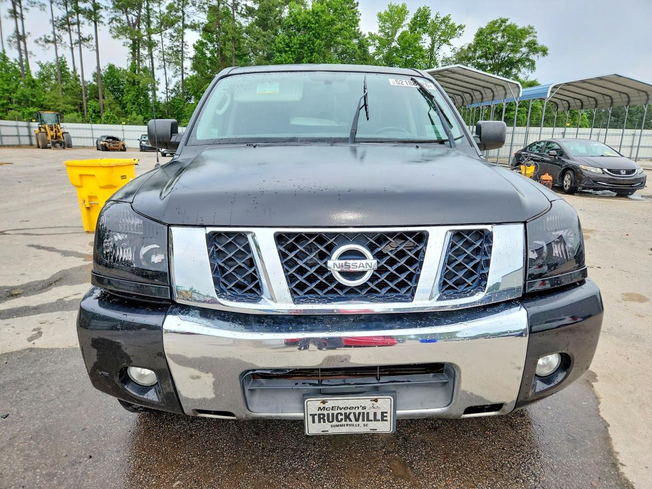 Nissan Titan Se