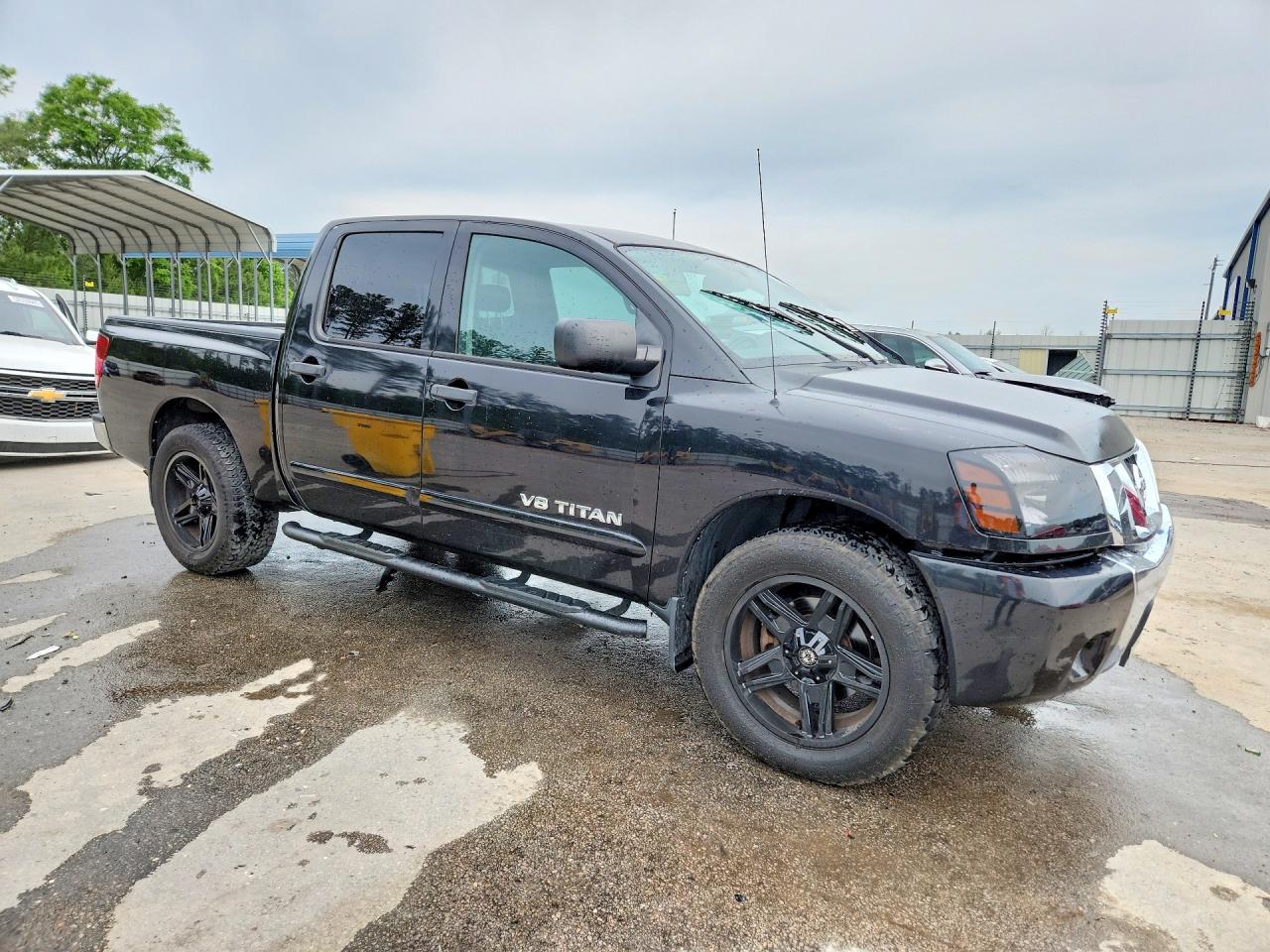 Nissan Titan Se