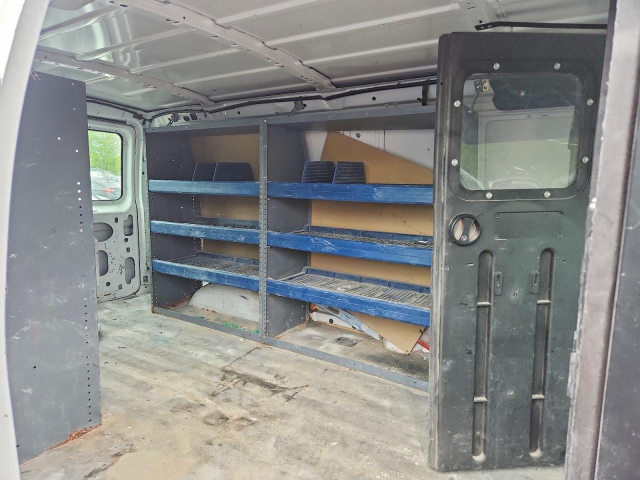 Ford Econoline E150 Van