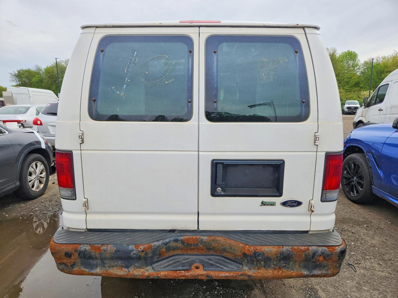 Ford Econoline E150 Van