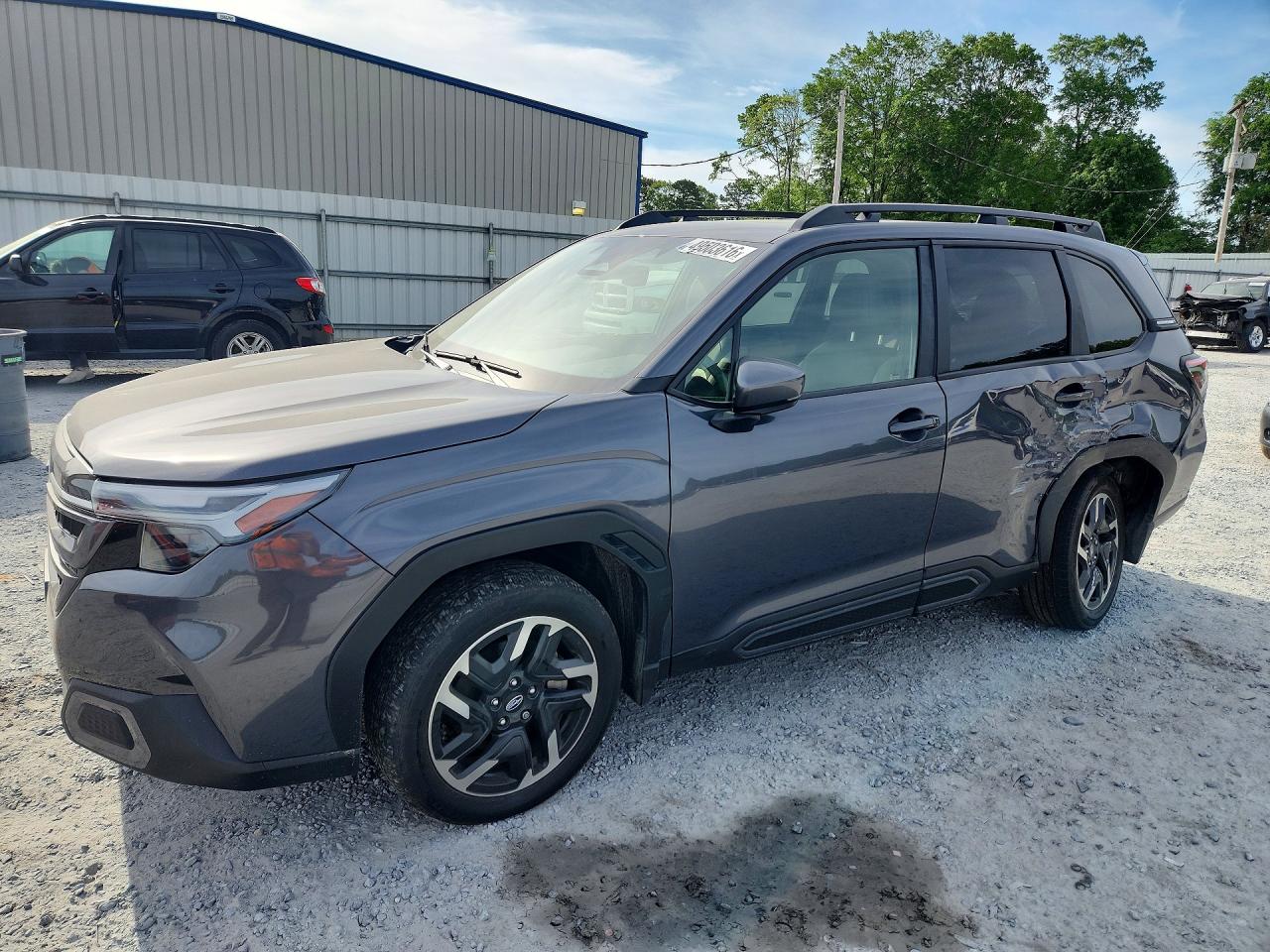 Salvage Subaru Forester Image
