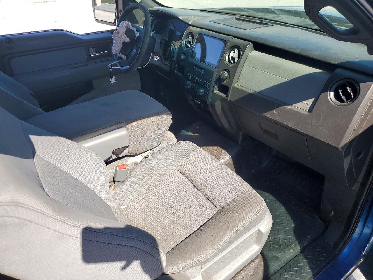 Ford F-150 Super Cab