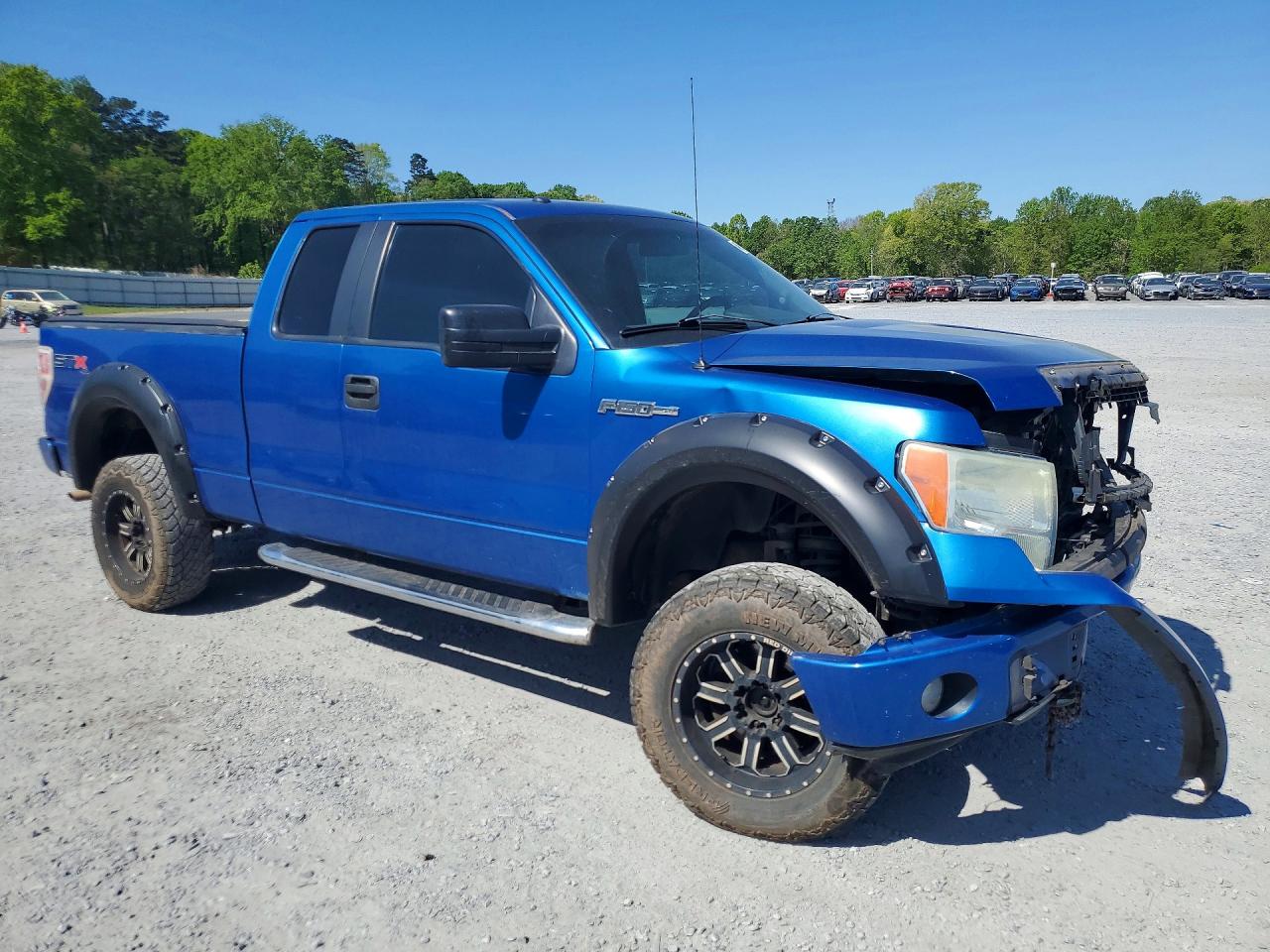 Ford F-150 Super Cab