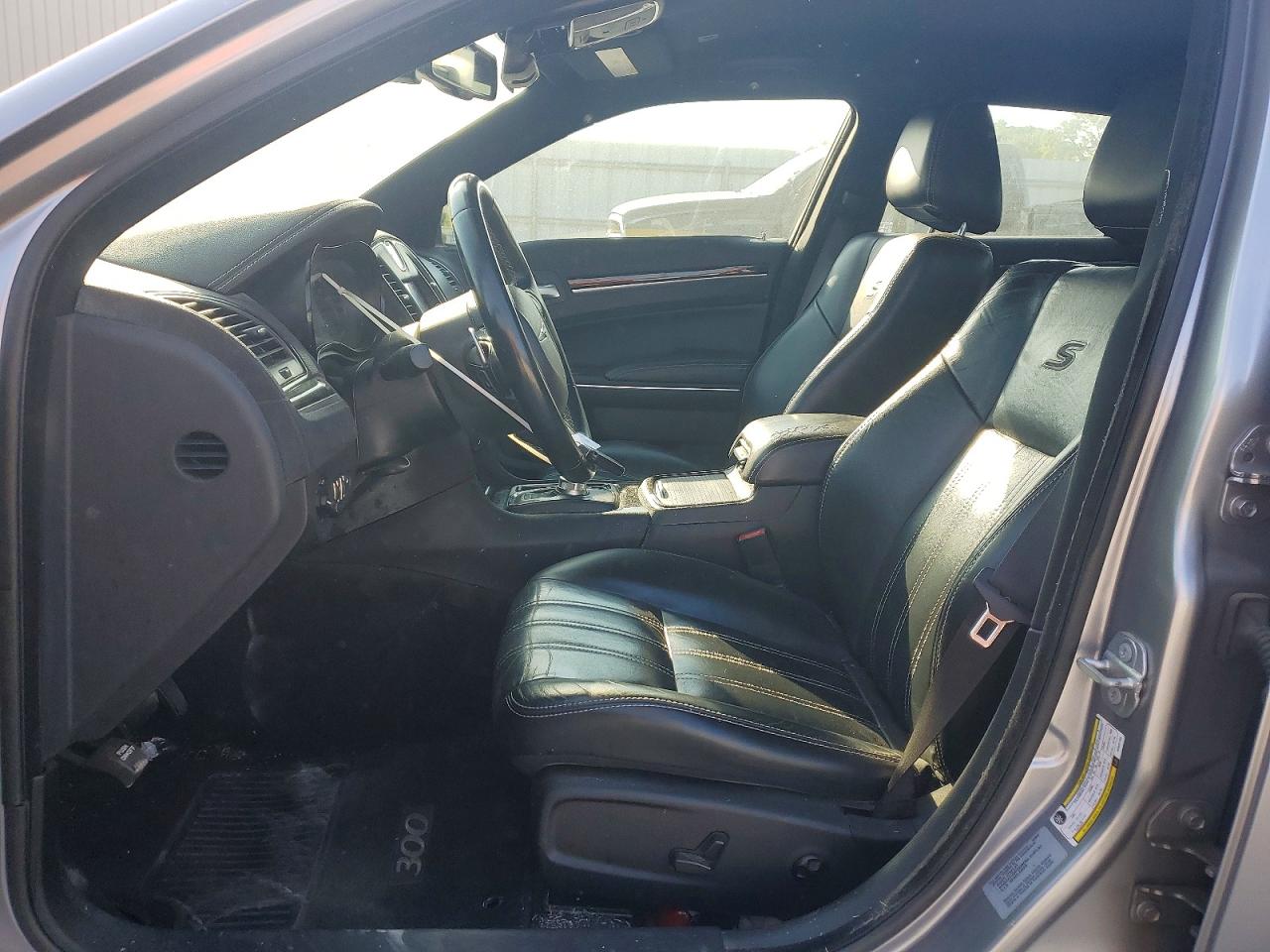 Chrysler 300 S